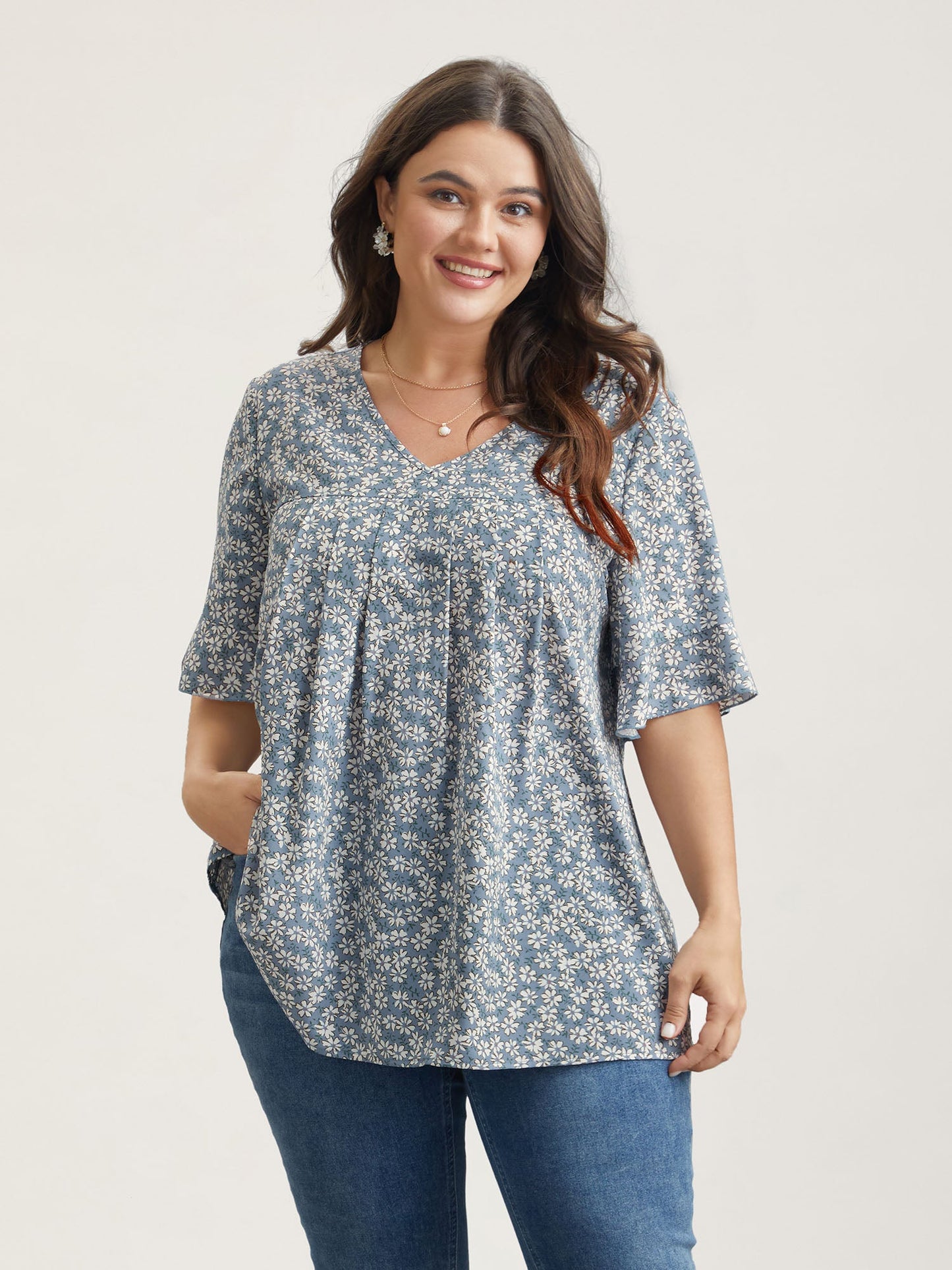 Ditsy Floral Pleated Flared Sleeve Shirt