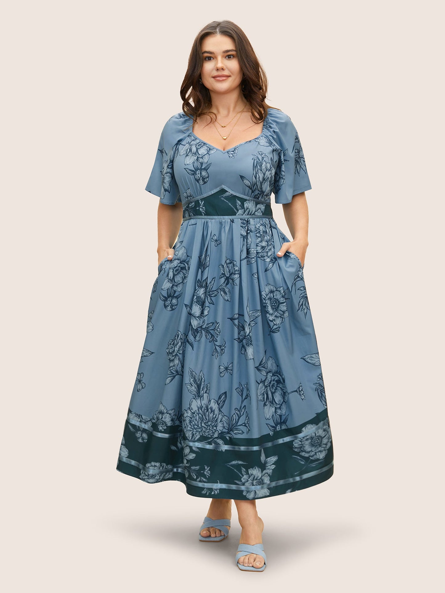 Boho Print Heart Neckline Ruffle Sleeve Maxi Dress