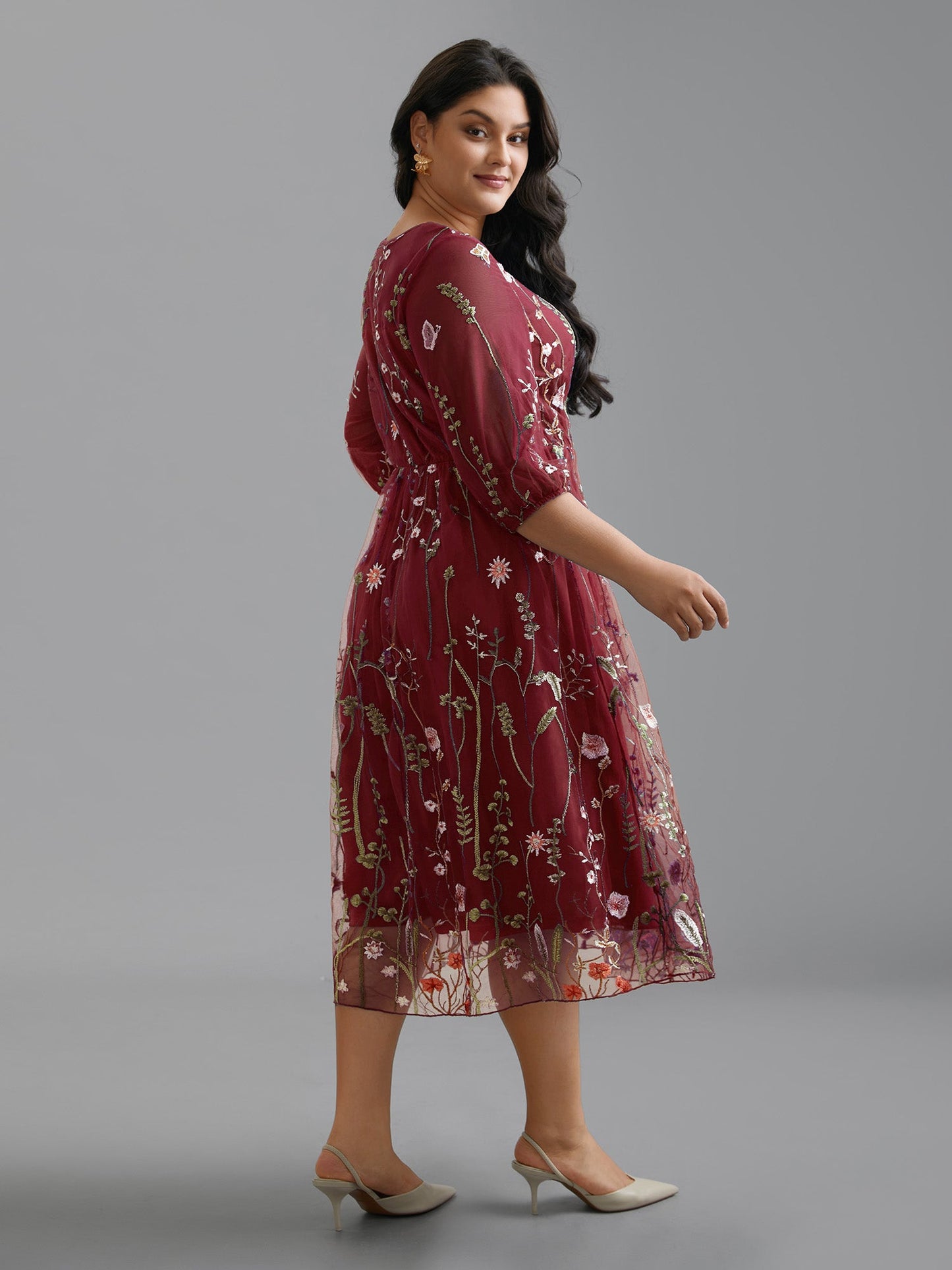 Floral Embroidered Elastic Waist Lined Midi Dress