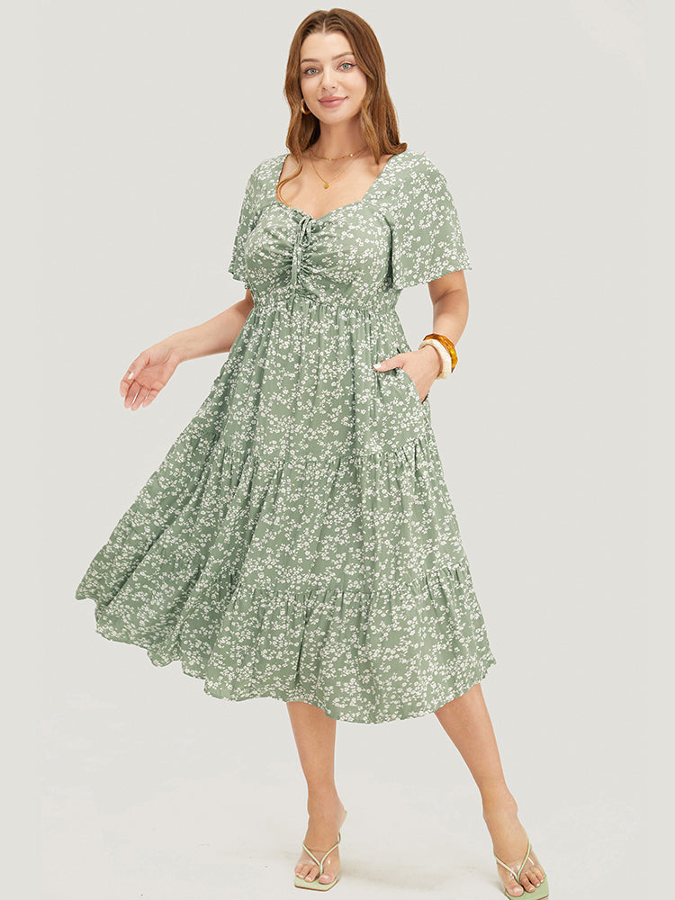 Ditsy Floral Sweetheart Drawstring Pocket Tiered Dress