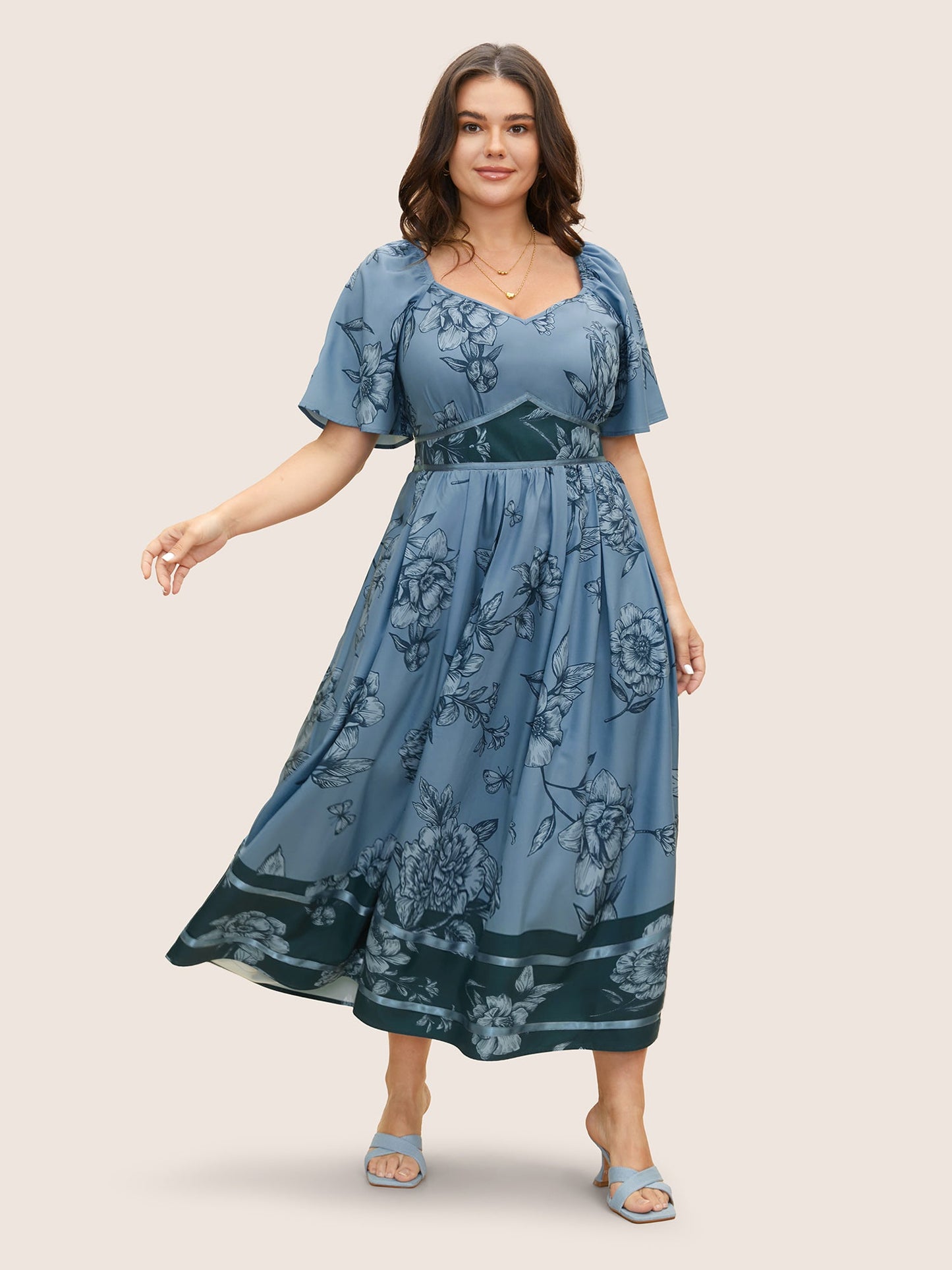 Boho Print Heart Neckline Ruffle Sleeve Maxi Dress