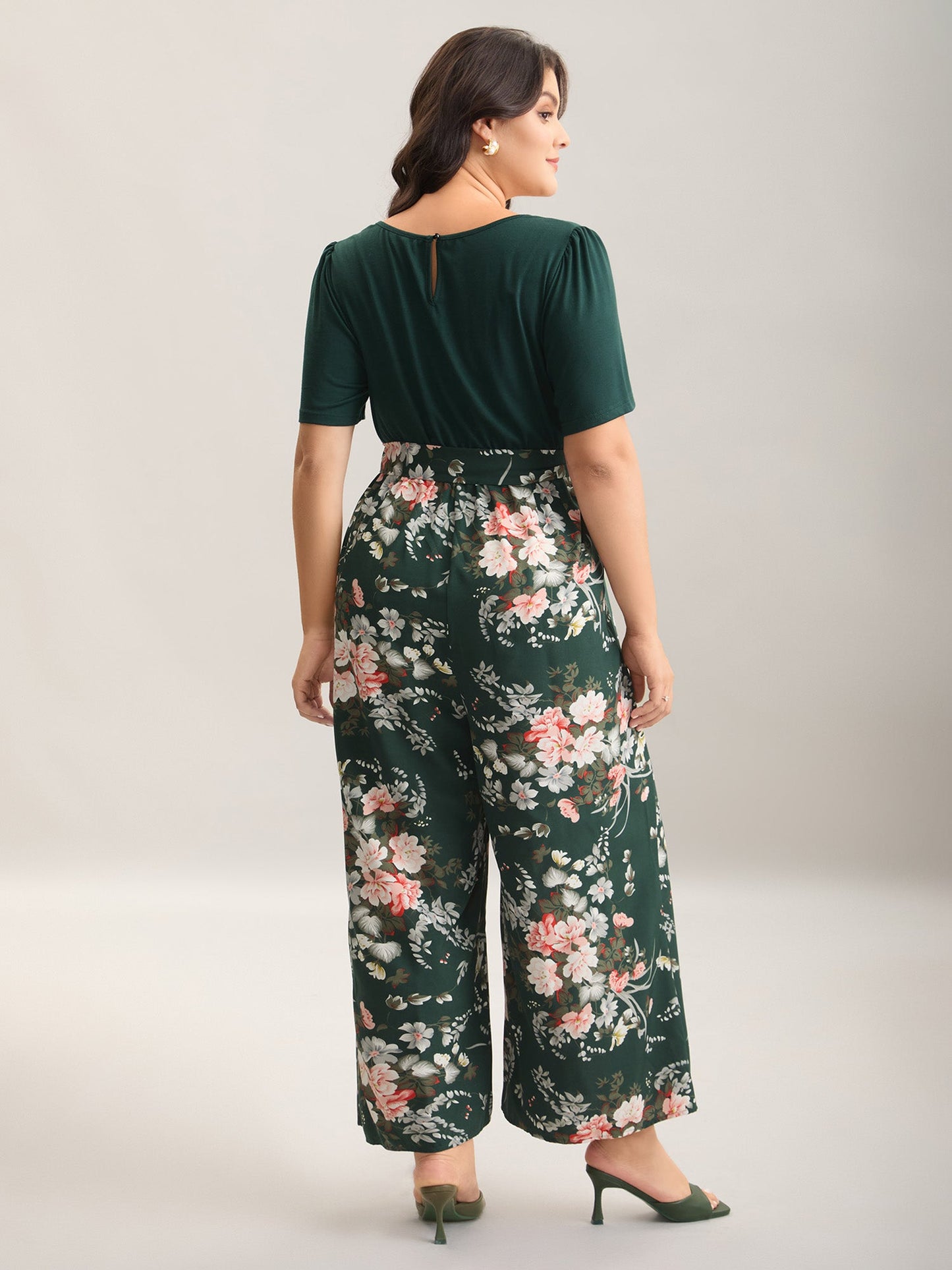 Color Contrast Belted Panel Pockets Jumpsuit