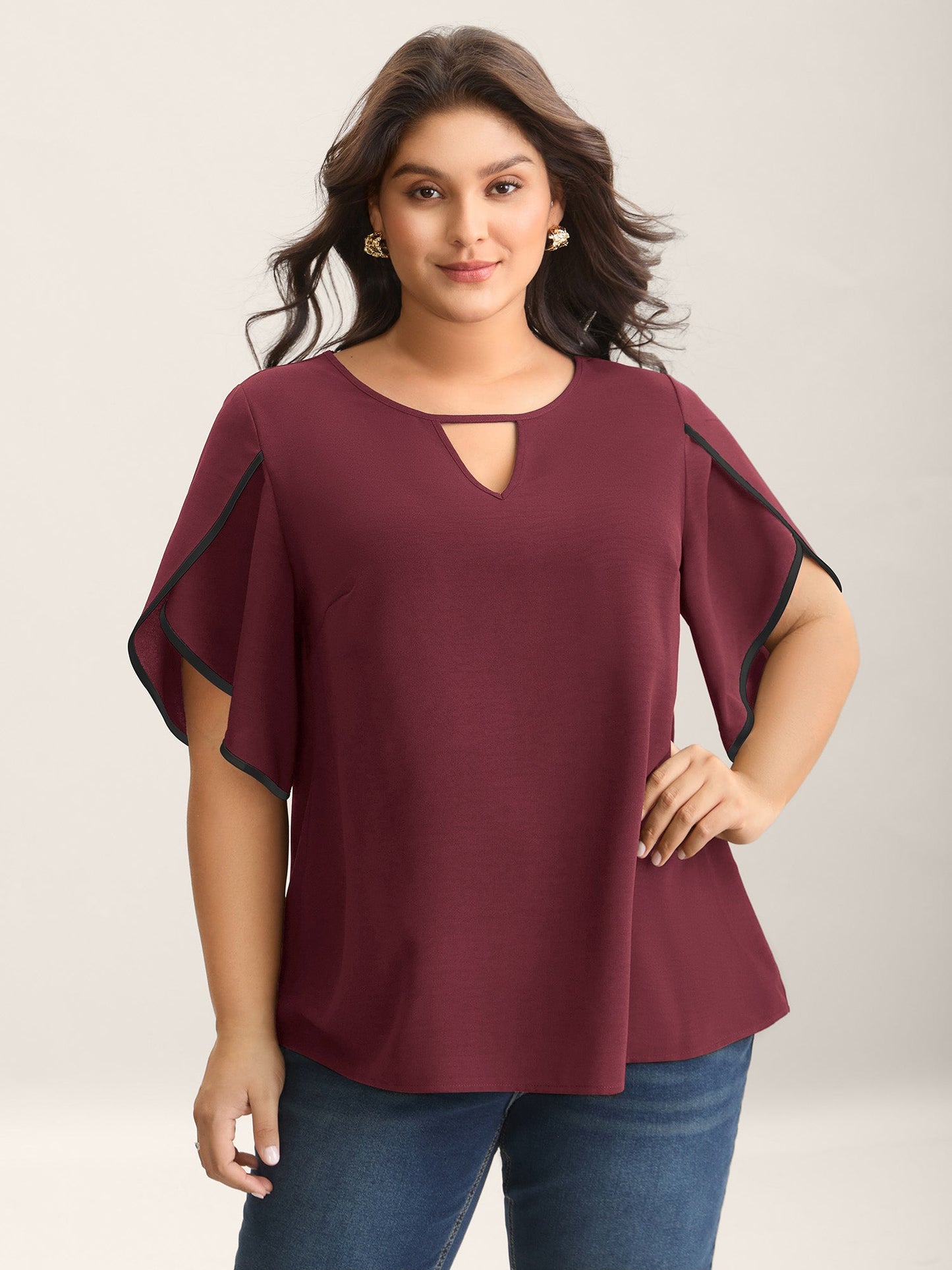 Color Contrast Petal Sleeve Shirt