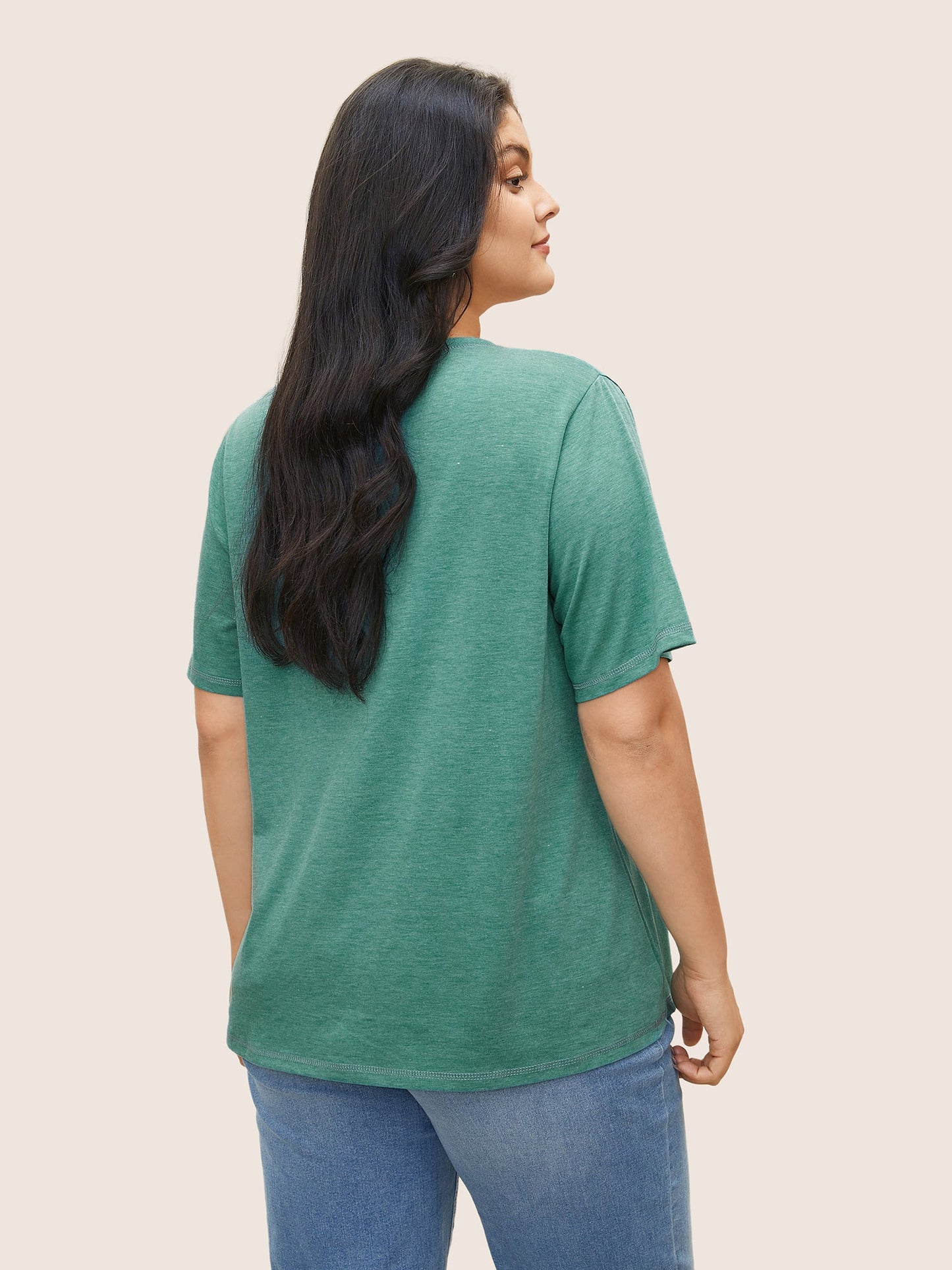 Solid Crisscross Neck Contrast Stitch T-shirt