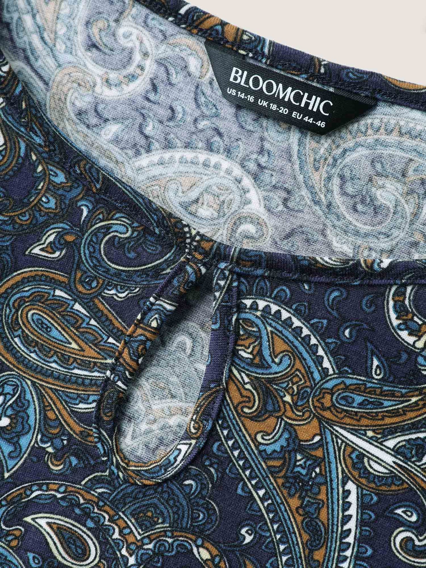 Paisley Print Neck Cut-Out Pleated Top