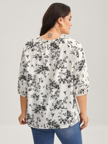 Floral Print Plicated Detail Blouse