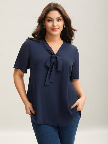 Ribbon Collar Placket Lined Blouse