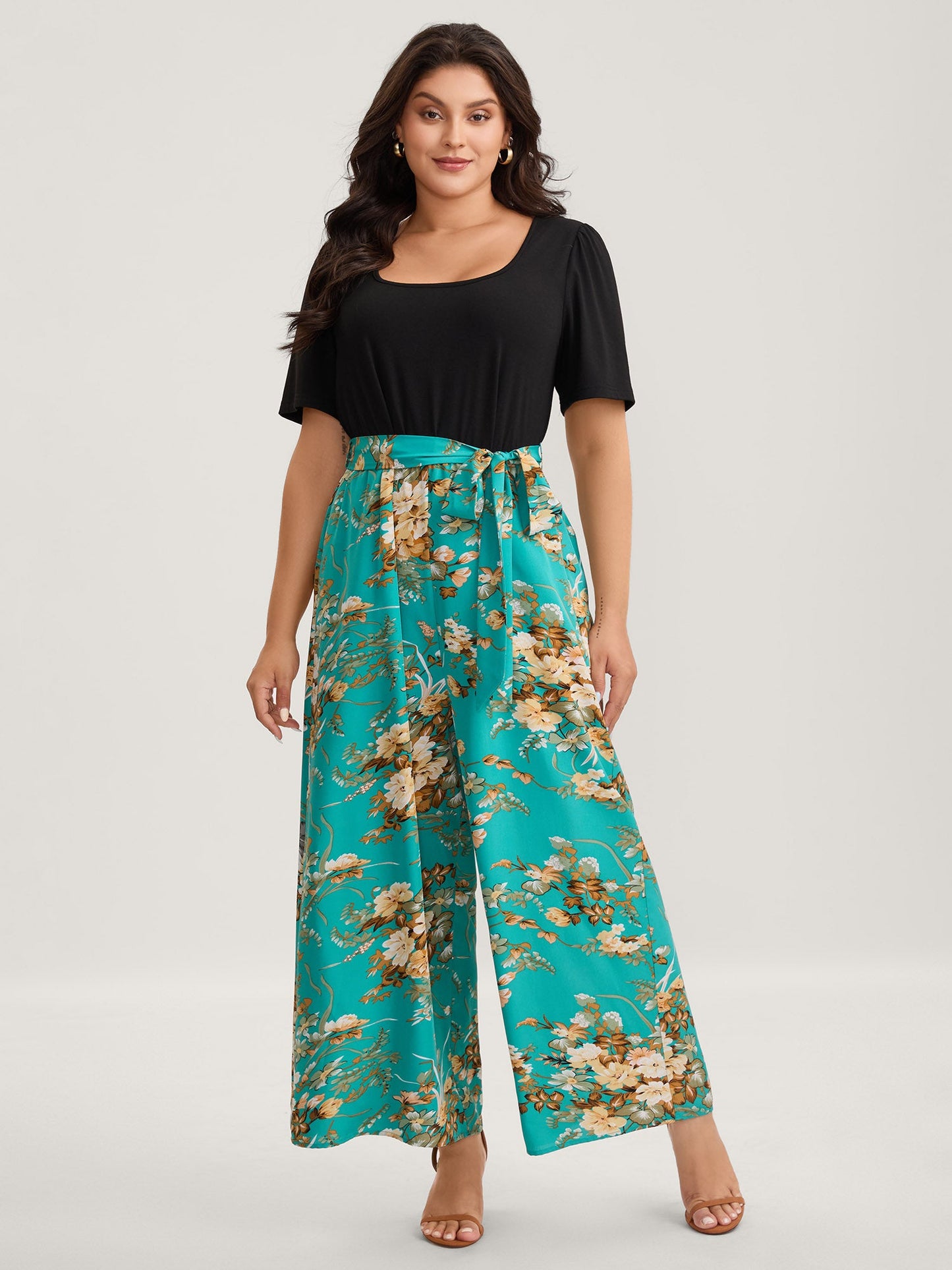 Color Contrast Belted Panel Pockets Jumpsuit