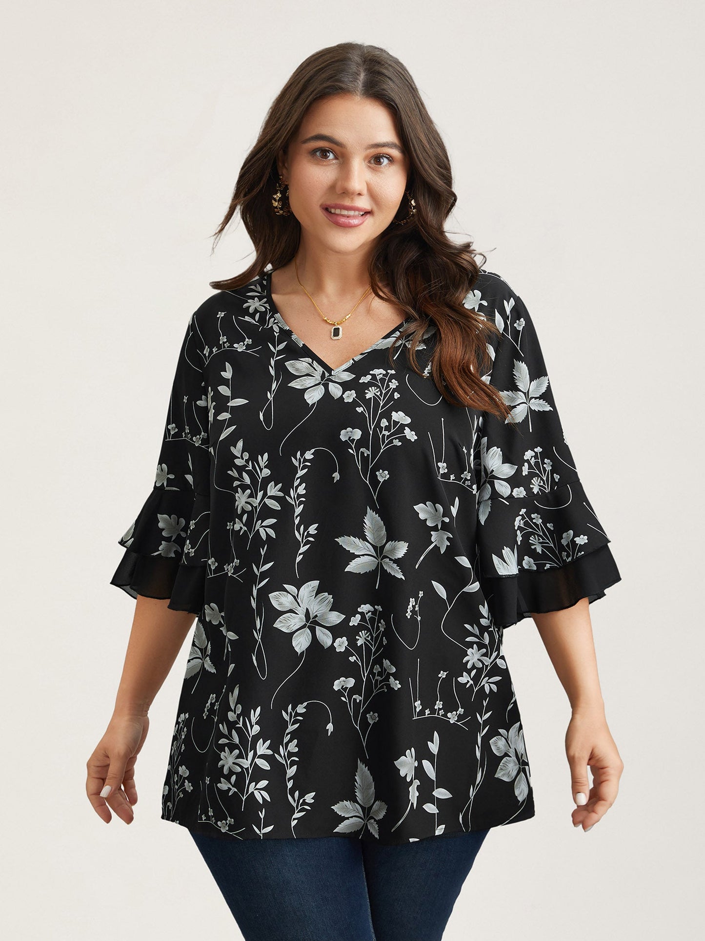 Floral Print Ruffled V-Neck Shirt