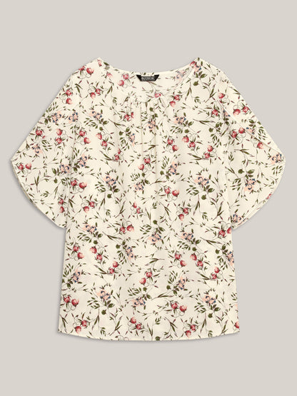 Floral Print Petal Sleeve Pleated Blouse