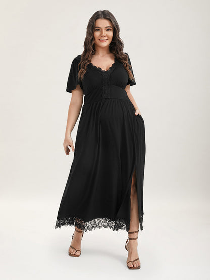 Solid Pocket Contrast Lace Split Maxi Dress