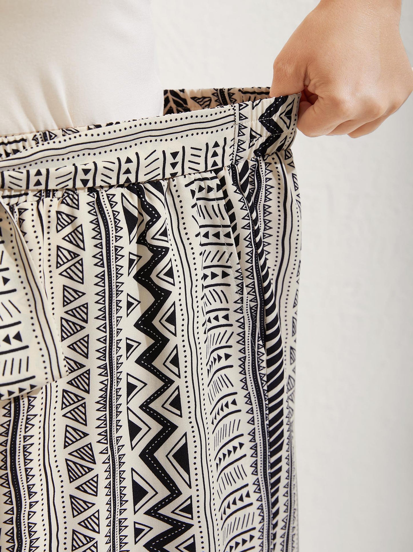 Waist-Tie Wide-Leg Boho Print Pants