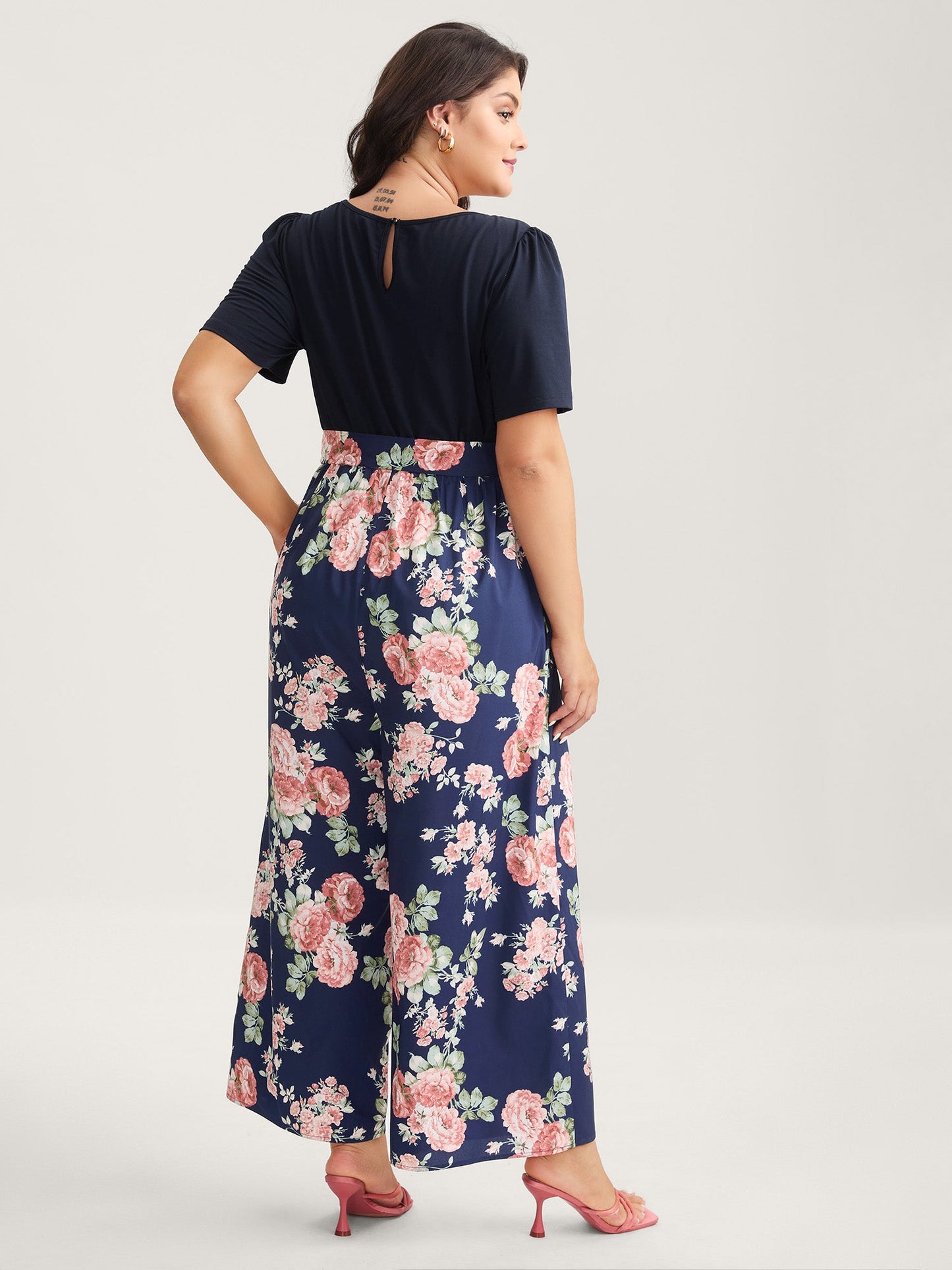 Color Contrast Belted Panel Pockets Jumpsuit