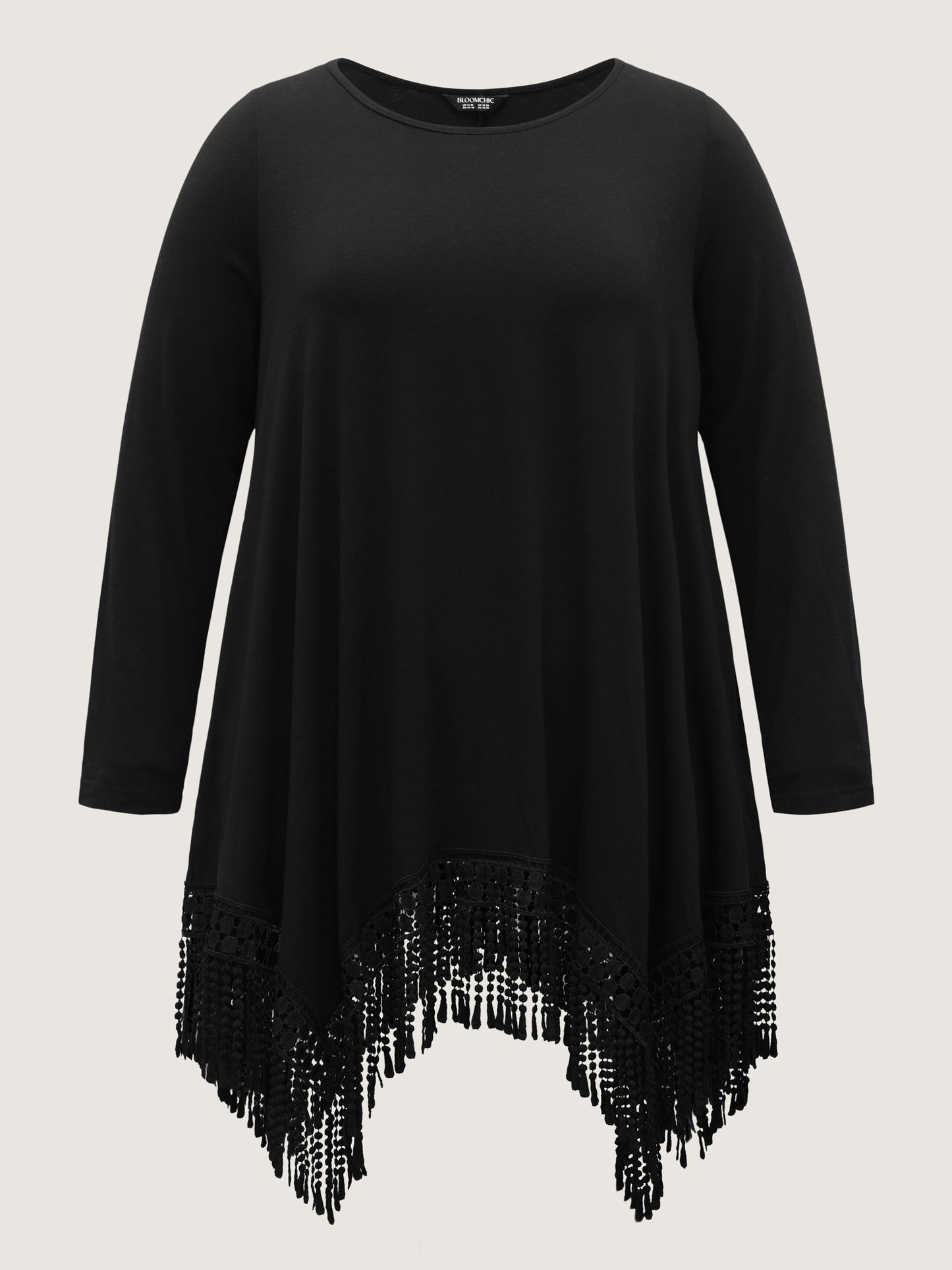 Solid Tassels Trim Pocket Asymmetrical Hem T-shirt