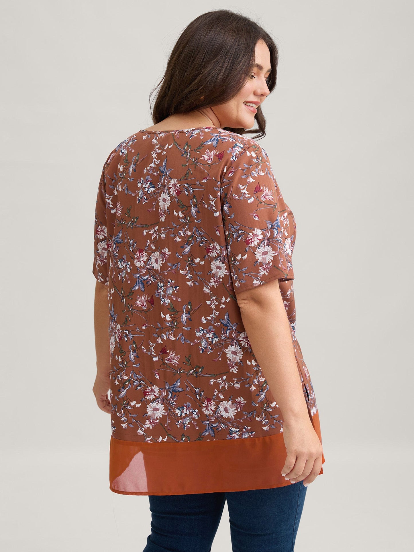 Garden Print Spliced V-Neck Blouse
