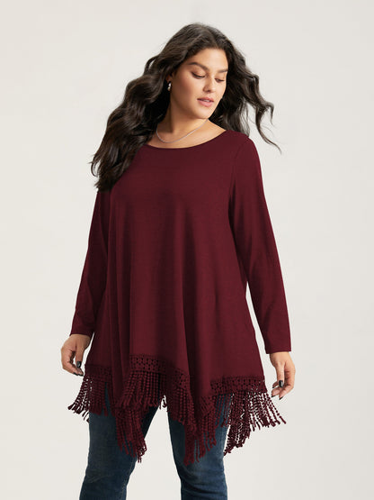 Solid Tassels Trim Pocket Asymmetrical Hem T-shirt