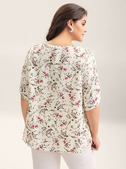 Floral Print Petal Sleeve Pleated Blouse
