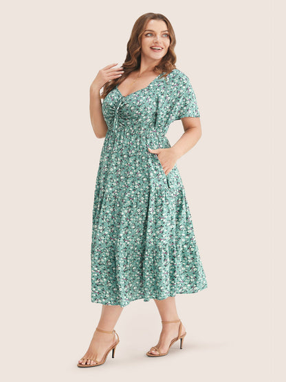 Ditsy Floral Sweetheart Drawstring Pocket Tiered Dress